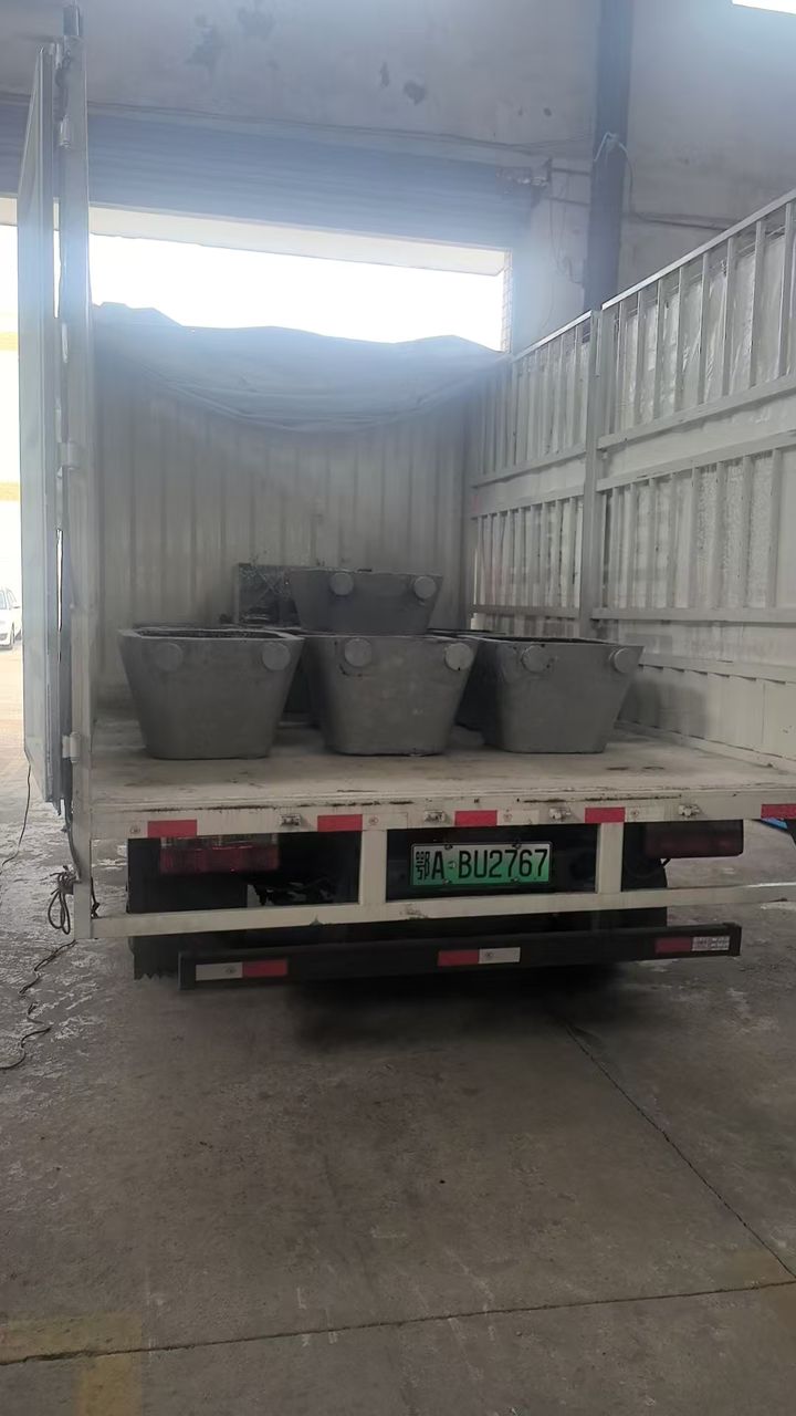 lead ingot mods is shipping to clients 