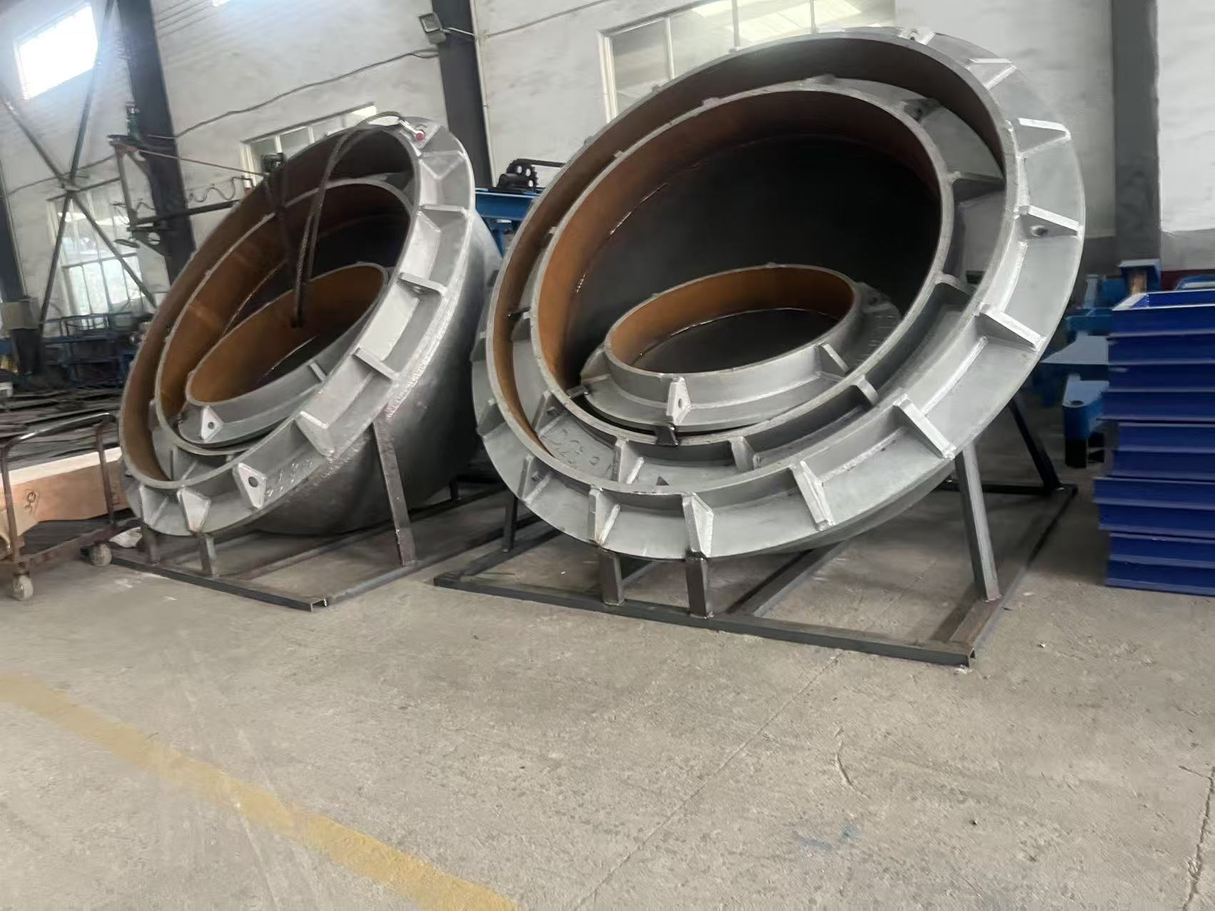 lead smelt pot is ready for shipping to clients 