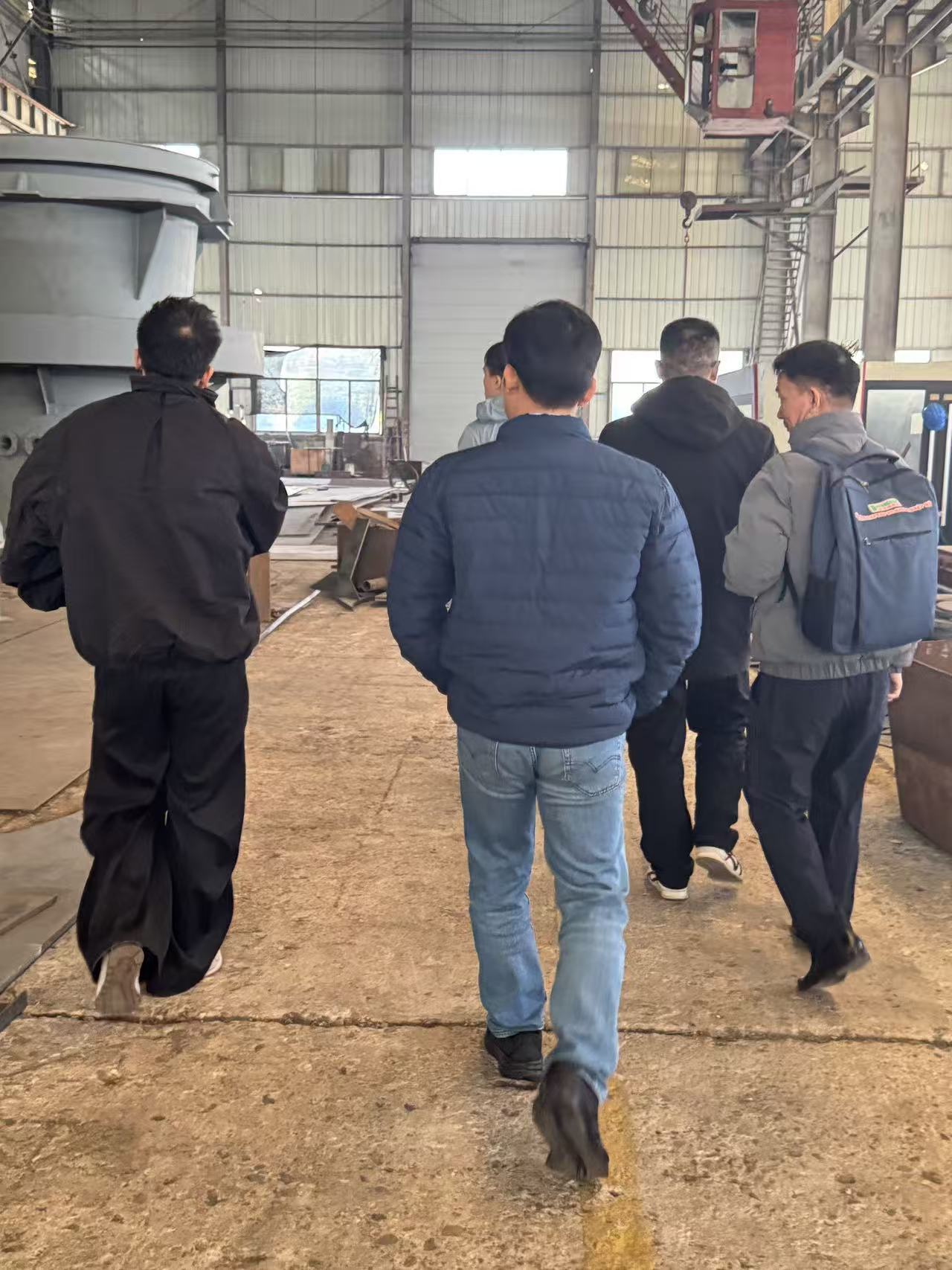 Vietnamese customers visit our factory