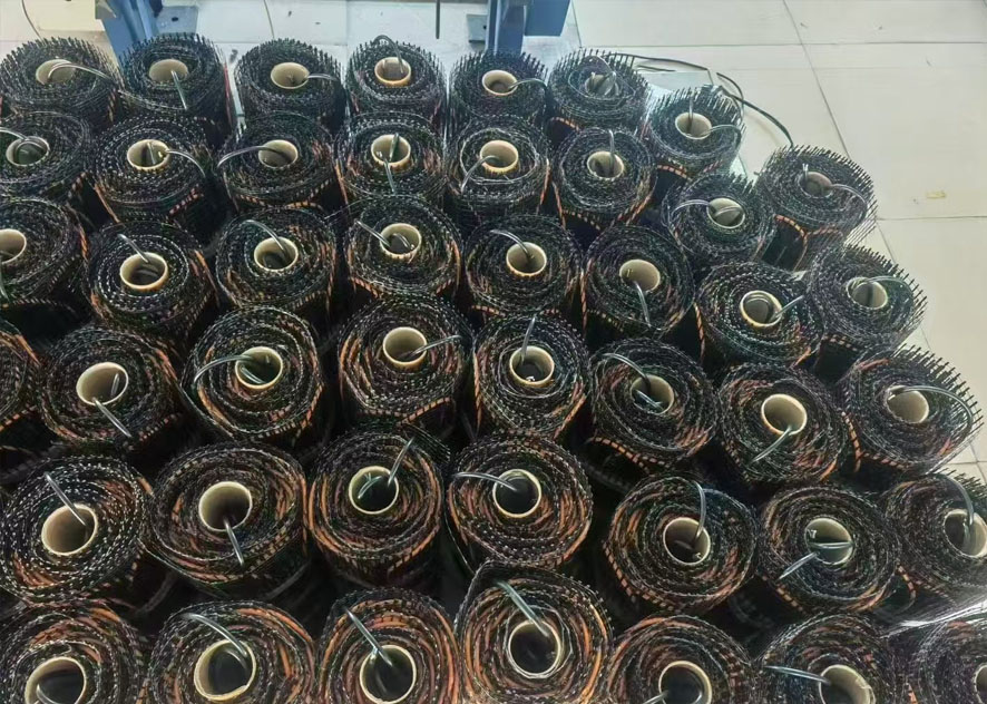 In the New Year of 2026, we have received a large overseas order for over 5,000 square meters of floor heating mats and more than 50,000 meters of snow-melting heating cables. 