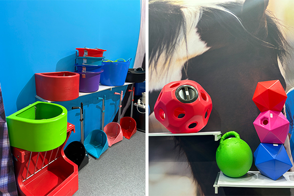 NL13802 Plastic horse toy
