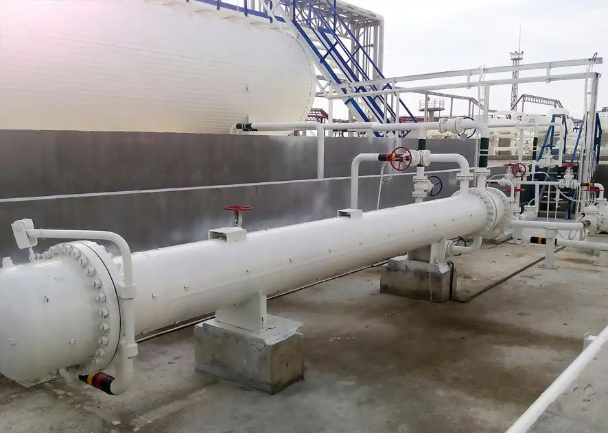 Electric heat tracing band is used to facilitate the optimal performance of catalysts