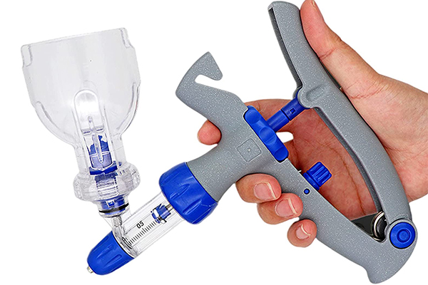 Product News: Introducing Our Dual-Barrel Veterinary Continuous Syringe for Efficient Livestock Care