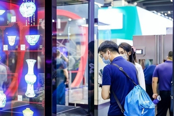 The Art of Invisible Display - LED Crystal Film Screen Installation and Appearance Quality Control