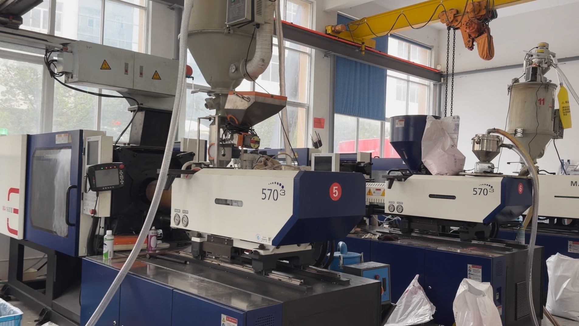 Custom 16oz Reusable Plastic Tumbler with Leakproof Lid & Straw