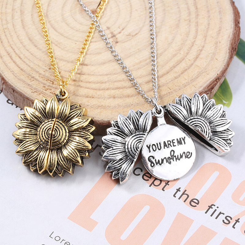Radiant Elegance: Handcrafted 18K Gold-Plated Sunflower Pendant Necklace