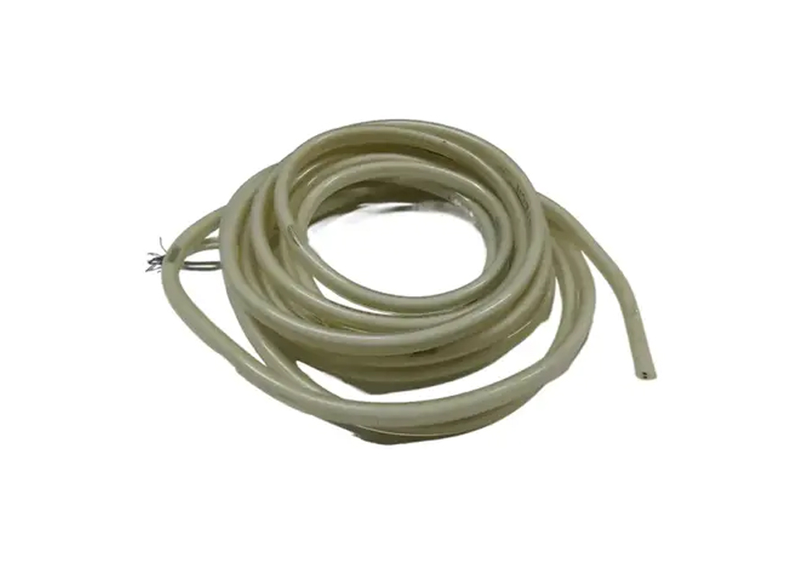 Application of electric heat tracing band in the growth of animals and plants