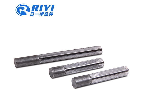 Externally Threaded Fastener With T-Shaped Head Design