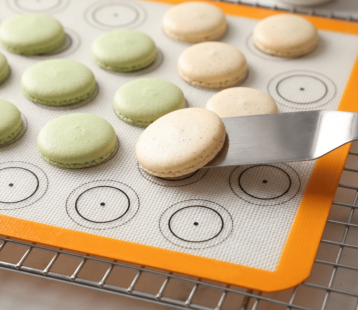 Multi-Color Precision Guide Silicone Baking Mats
