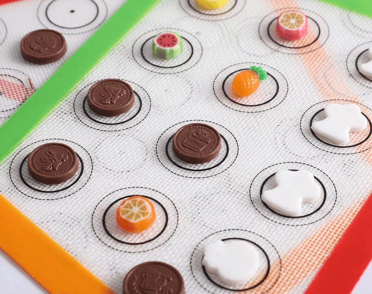 Multi-Color Precision Guide Silicone Baking Mats
