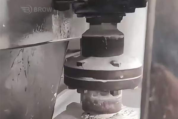 The Primary Cause of Powder Leakage at The Shaft end of A Mixing Machine Is 99% Related To The Seals.