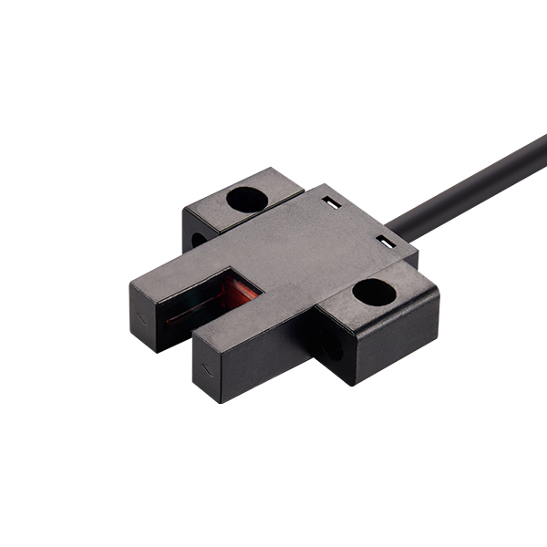 Standard 67 Series Slot Type Sensor With Wire