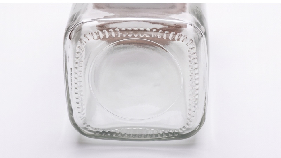 Sustainable Glass Spice Jars
