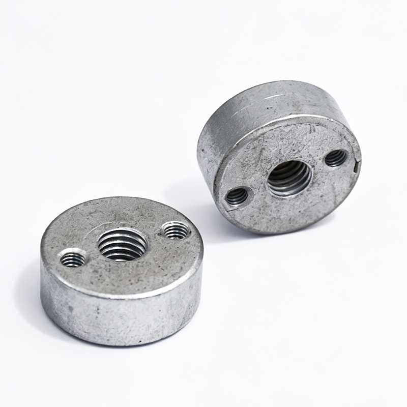 Three Hole Round Plate Nuts with Threaded Plate Fasteners for Metal and Machinery